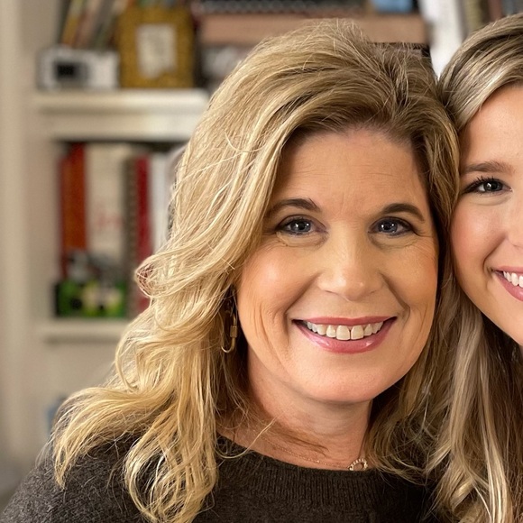 Meet your Posher, Kelly - Picture 1 of 1